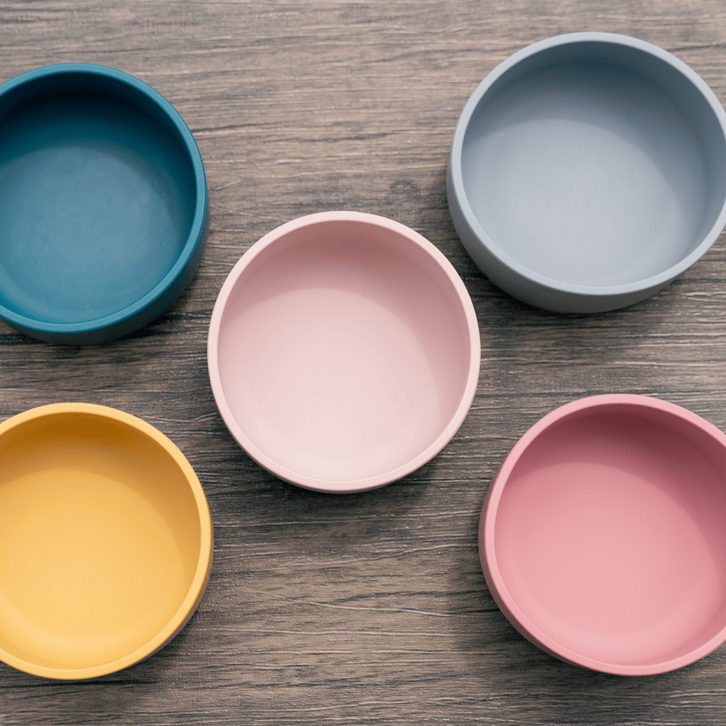 5-colorful silicone bowls